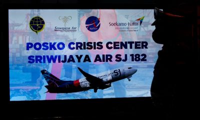 Boeing 737 desaparece con 62 personas tras despegar en Yakarta, Indonesia