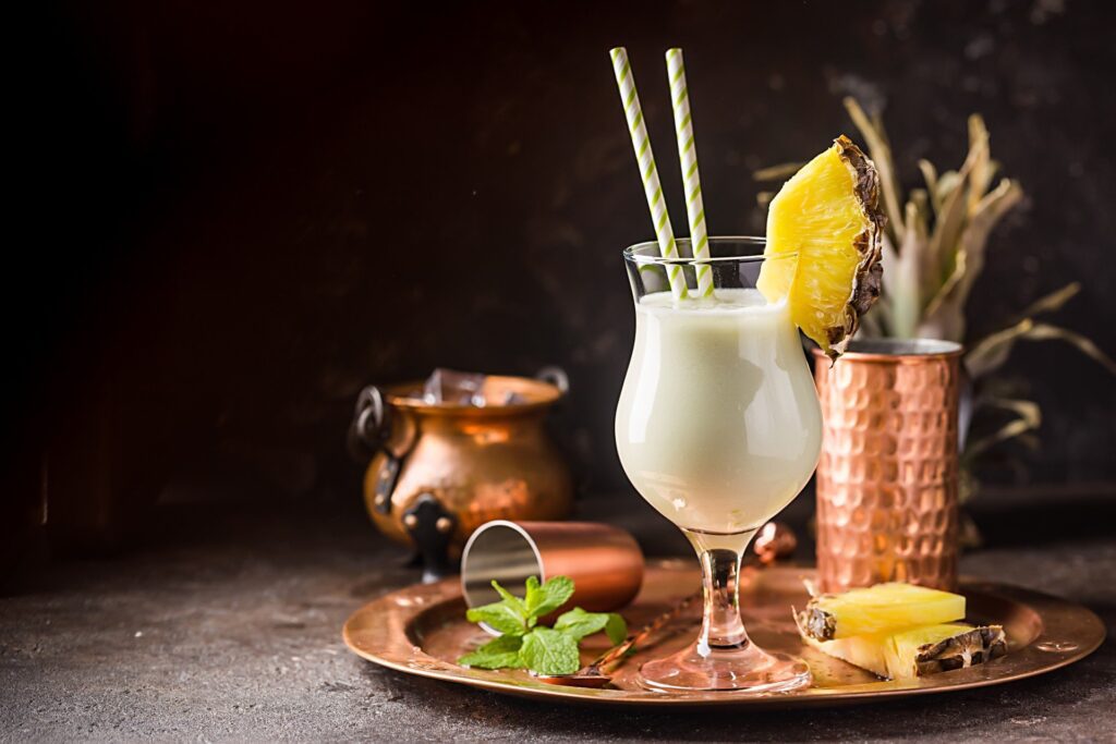 Celebrando el Día de la Piña Colada: Una Bebida Tropical de Renombre Internacional 39 pina colada©iStock