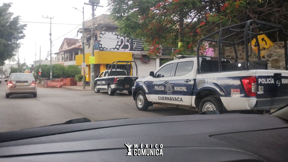 FUERTE MOVILIZACIÓN POLICIACA EN LOMAS DE CORTÉS POR REPORTE DE AGRESIÓN 36 Sitio Web