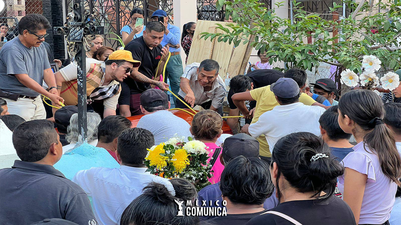DAN ÚLTIMO ADIÓS A SERGIO HUGO CASTAÑEDA, ACTIVISTA AMBIENTAL ASESINADO EN GUERRERO 36 Sitio Web 41